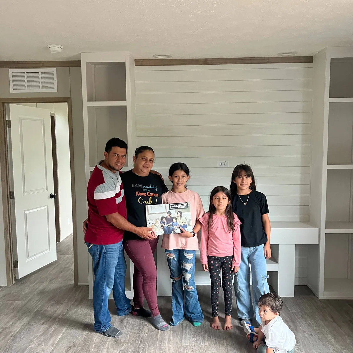 DINA M. welcome home image
